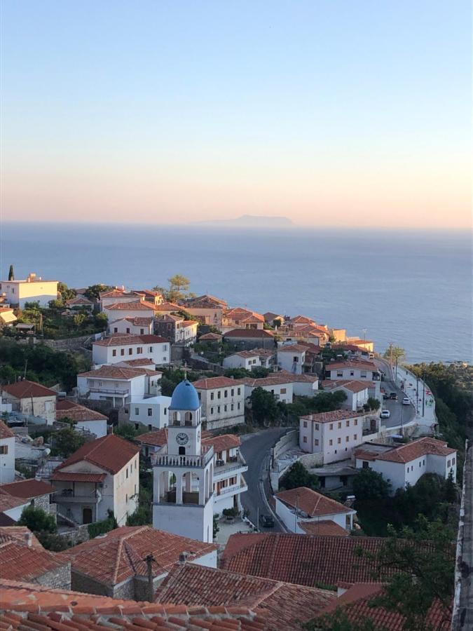 Old Town Hotel Dhermi Luaran gambar