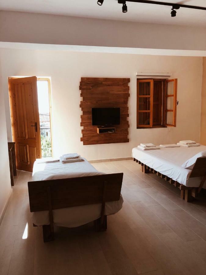 Old Town Hotel Dhermi Luaran gambar